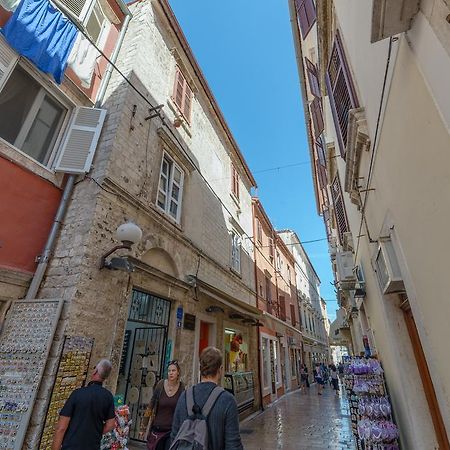 Apartment Luce Mala Zara Esterno foto